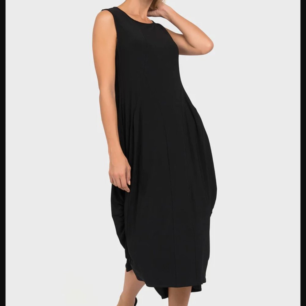 JOSEPH RIBKOFF black rounded/draped hem sleeveless tunic dress